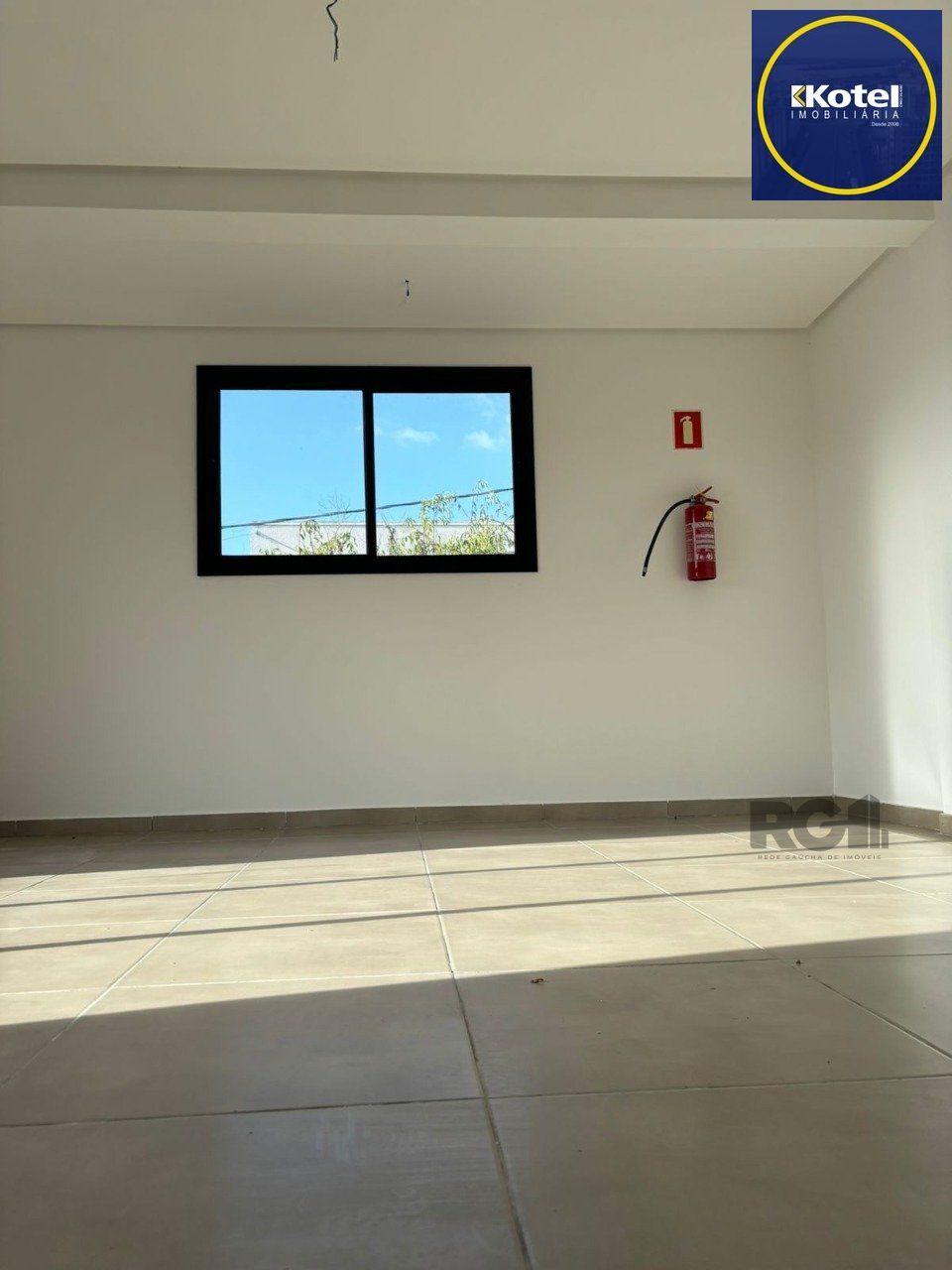 Loja à venda, 70m², Centro - Viamão
