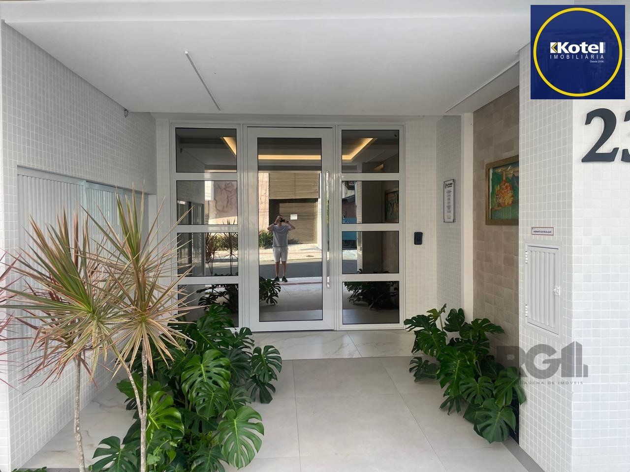 APARTAMENTO 2 QUARTOS - SUITE - BALNEÁRIO CAMBORIU - SC