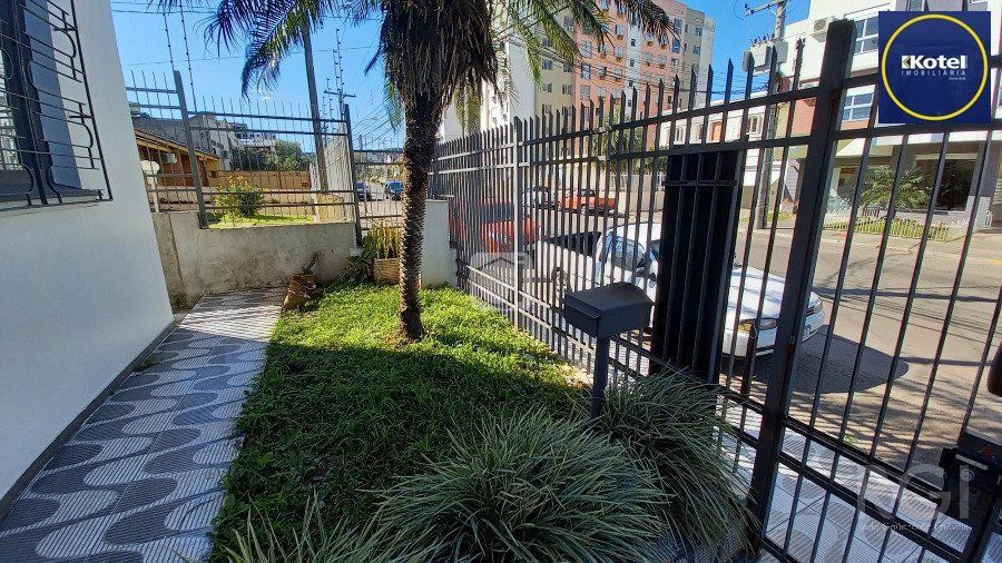 Casa para Venda - 389m², 4 dormitórios, sendo 1 suites, 3 vagas - Nossa Senhora das Dores
