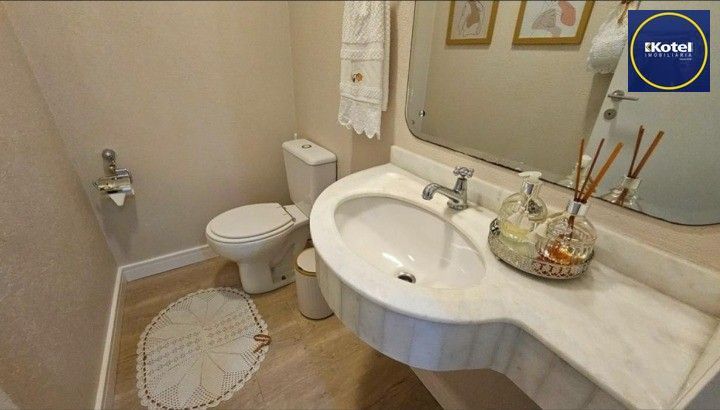 Apartamento com 2 suítes totalmente mobiliado a 150m da beira mar
