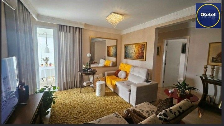 Apartamento com 2 suítes totalmente mobiliado a 150m da beira mar