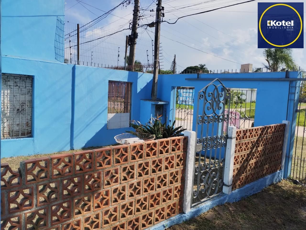 Casa em terreno amplo na Praia do Laranjal, Pelotas 4 quadras da praia