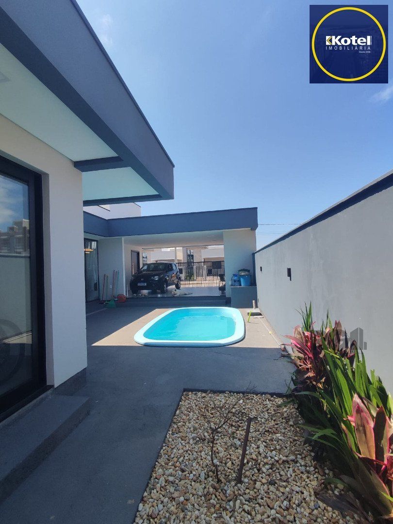 Casa | 3 Quartos | 1 Suíte | 2 vagas | 126m2 Privativos | Tijucas - SC