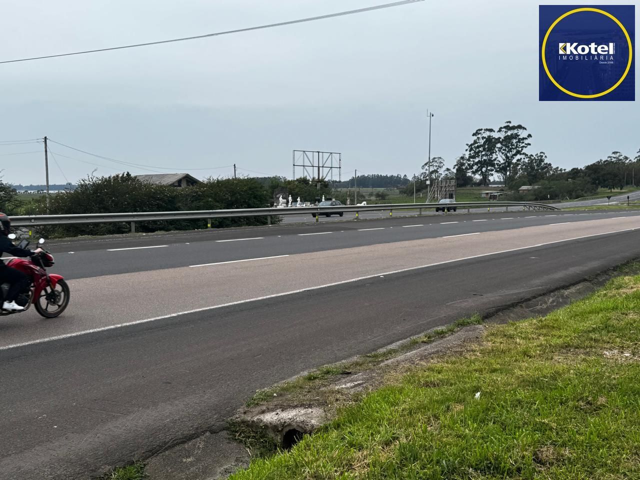**Oportunidade Única! ÁREA MISTA à Venda em Osório na BR101, Rio Grande do Sul!**