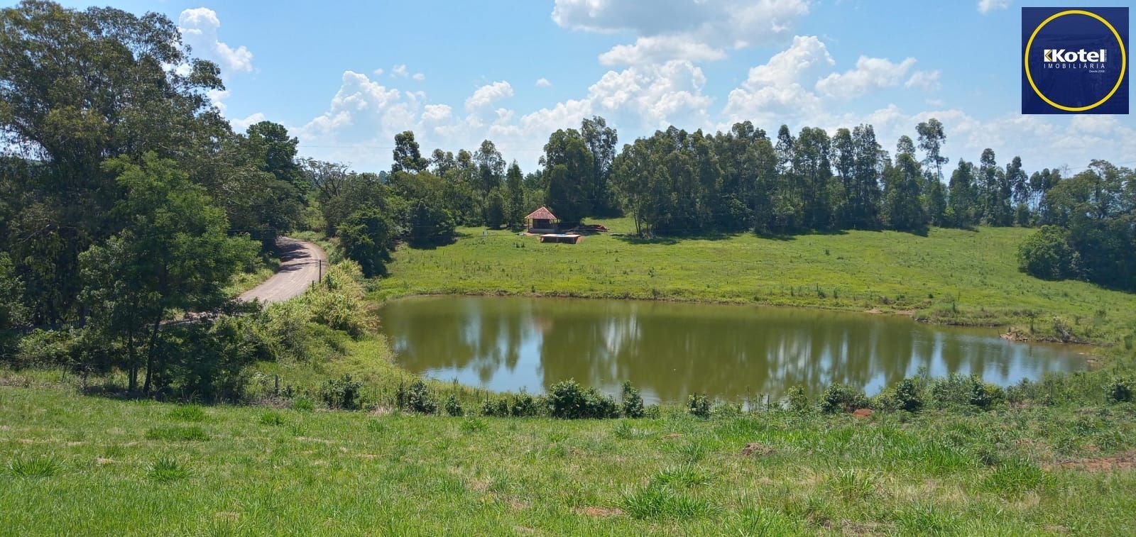 Terreno com de 1880 metros localizado em taquara