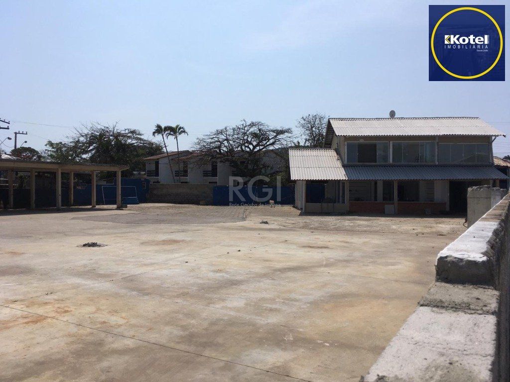 Casa Comercial para Venda - 250m², 0 dormitórios, Ponta das Canas