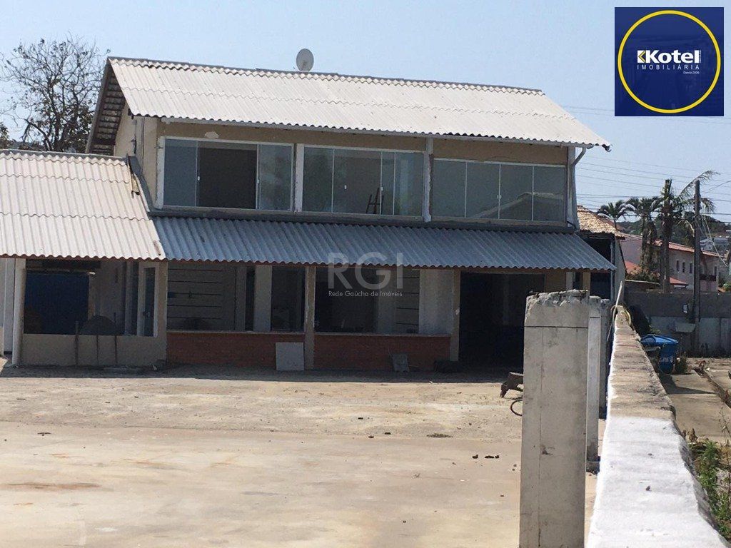 Casa Comercial para Venda - 250m², 0 dormitórios, Ponta das Canas