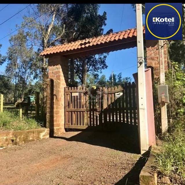 Sítio para Venda - 80m², 3 dormitórios, Fazenda Fialho