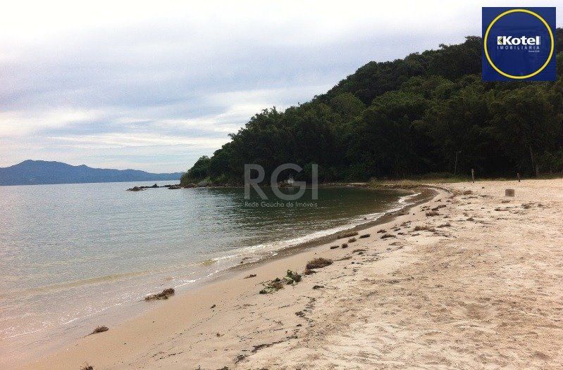 Casa Comercial para Venda - 250m², 0 dormitórios, Ponta das Canas