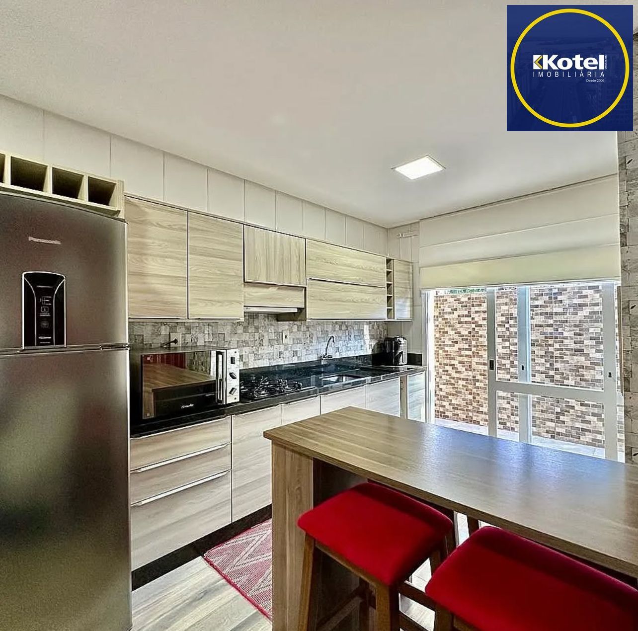 Casa 2 dormitórios e 1 vaga Lajeado 75m2 Bairro Jardim Botânico