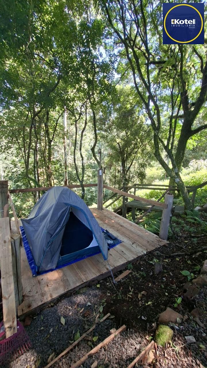 SITIO PARA LAZER E TURISMO. COM TODAS AS LICENÇAS, URBANIZADO PRONTO PARA INVESTIMENTO EM TURISMO